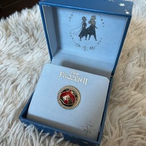 Rock Love Frozen 2 Anna Brooch